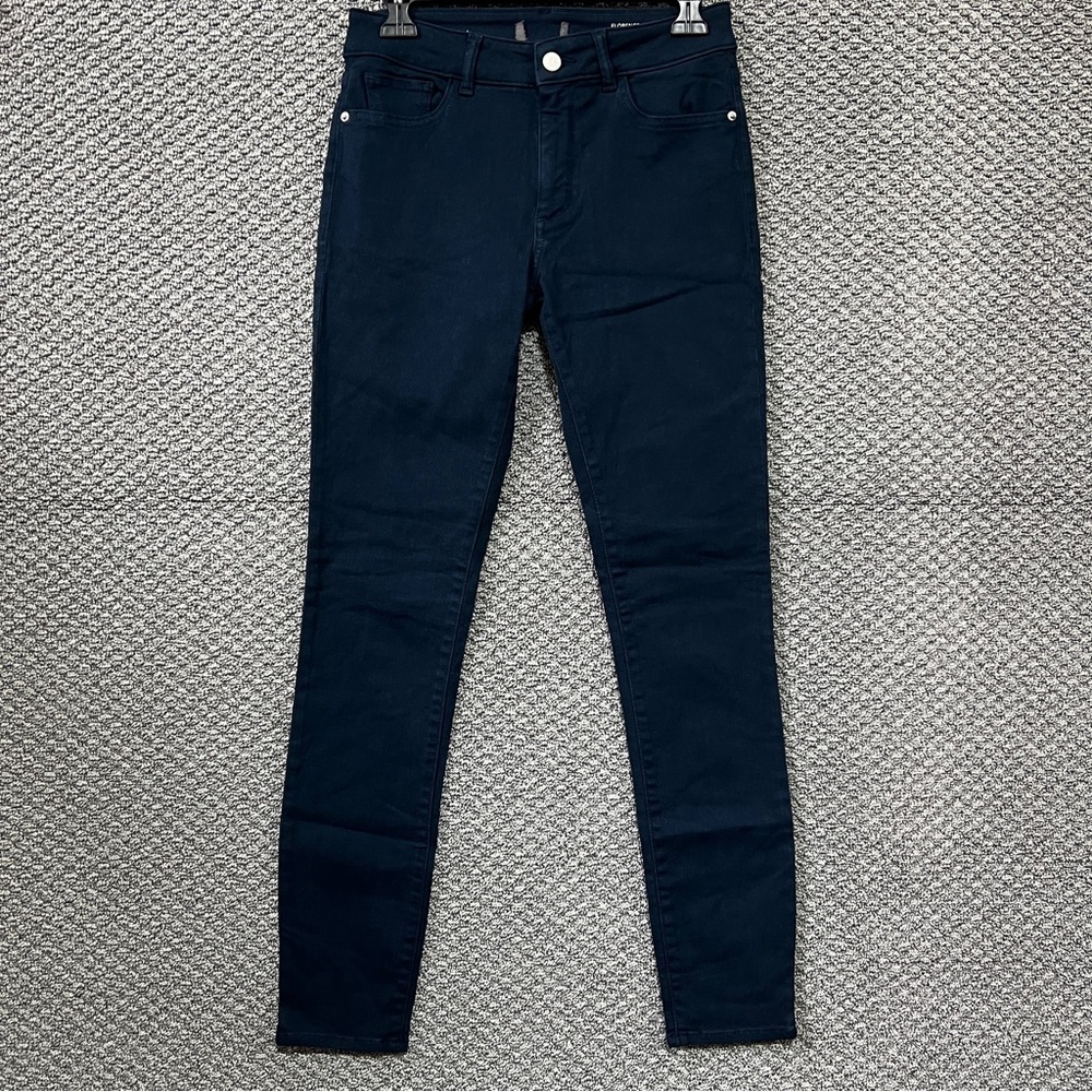 DL1961 Black Skinny Jeans with Classic Stitching